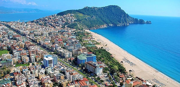 Drone picture show the Alanya Castle and Kleopatra Beach - big size.jpg