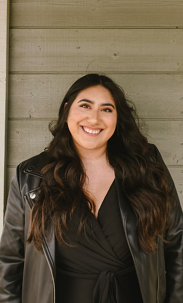 Lauren Lampert, Administrative Assistant