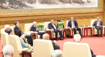 China open for foreign talents around the world: Premier Li