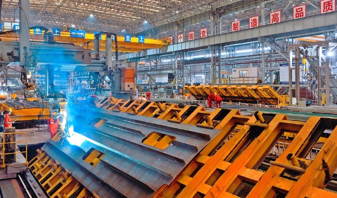 China's official manufacturing PMI edged higher in August