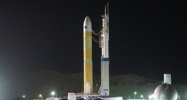 Japan successfully puts advanced satellite into orbit using H3 rocket