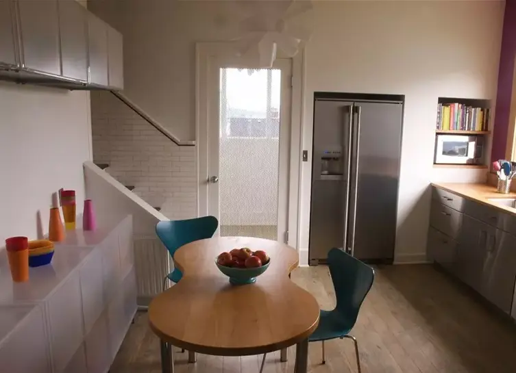 Modern Kitchen (C) MB Design - 02.webp