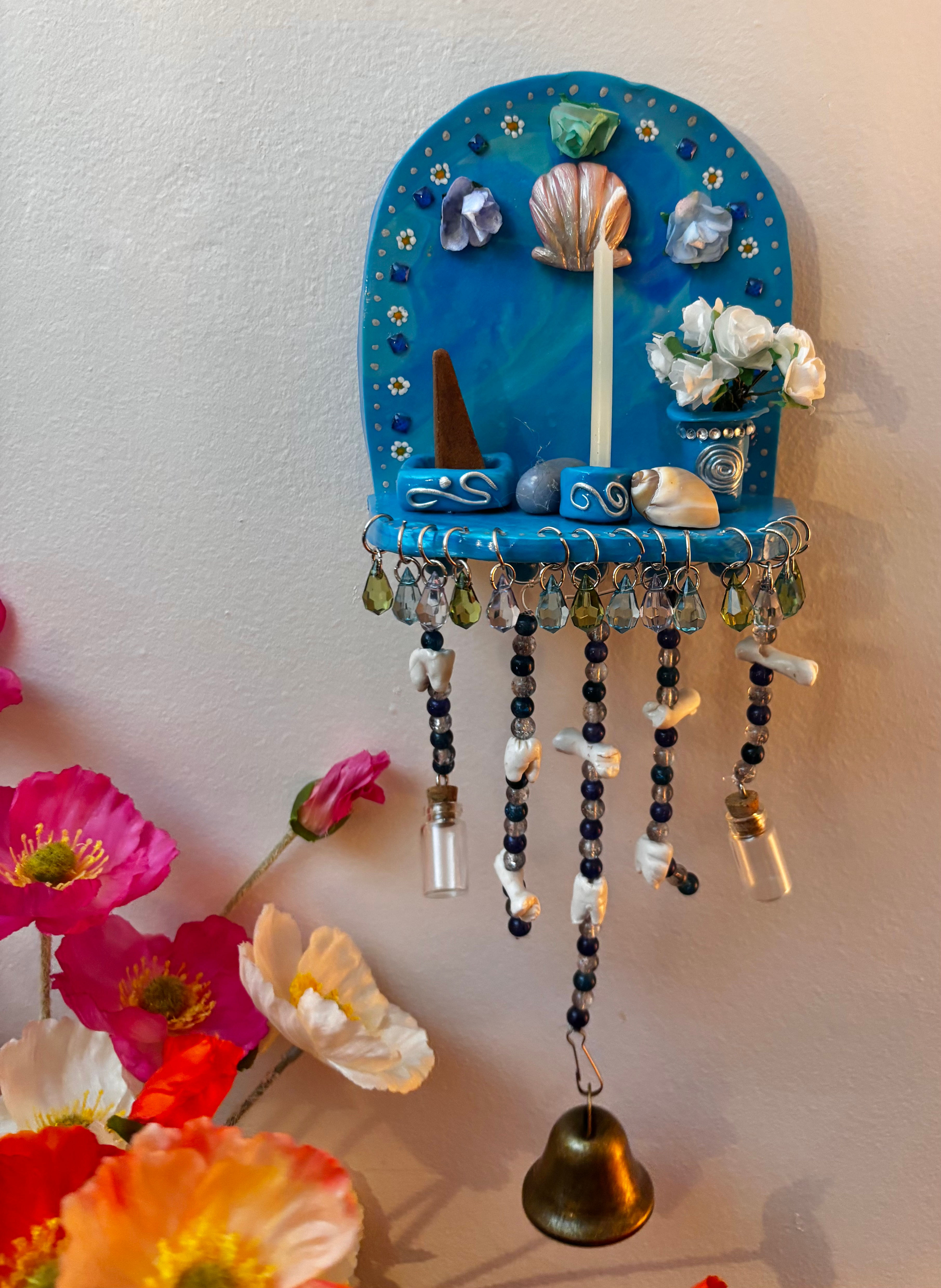 Neptune Hanging Altar