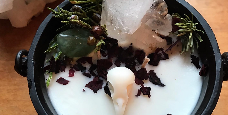 Winter Witch | Cauldron Candle