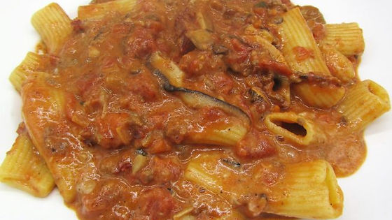 Rigatoni Bolognese