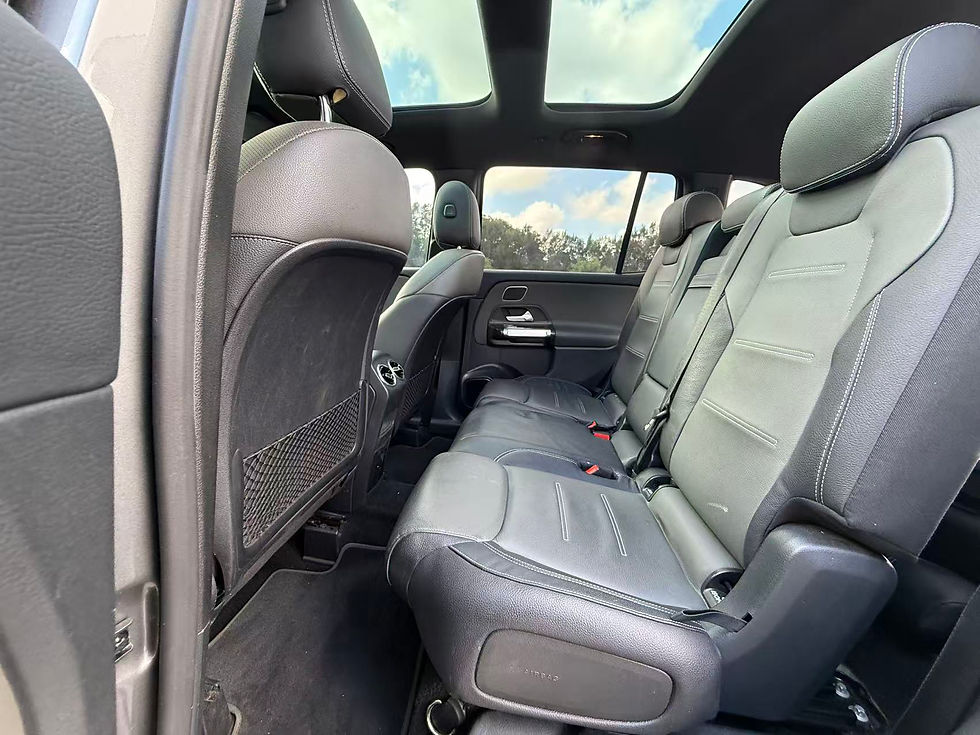 縮圖：2021 Mercedes-Benz GLB35 AMG 4 Matic