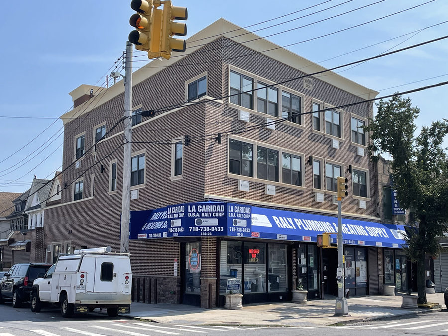 Liberty Avenue apartments, Queens NY