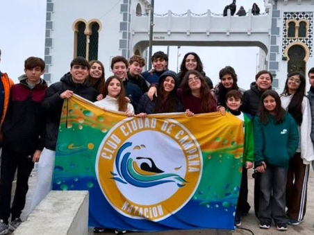 Nadadores del Club Ciudad de Campana compitieron en Tandil