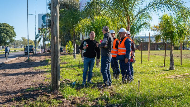 La obra va a favorecer la radicación de empresas en la ciudad y también mejorará el tránsito vehicular en la Colectora Norte desde Lubo hasta Otamendi