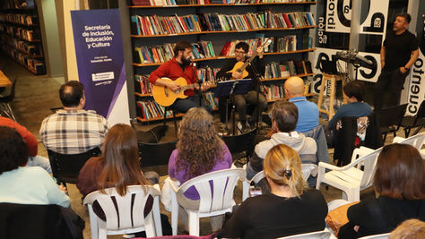 La Biblioteca Municipal recibió una propuesta musical abierta a toda la comunidad