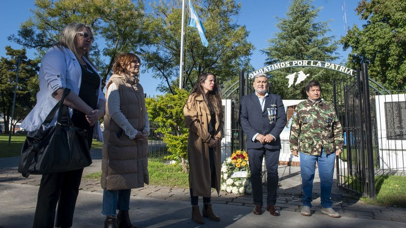 Campana conmemoró el 44º aniversario del hundimiento del Crucero ARA General Belgrano