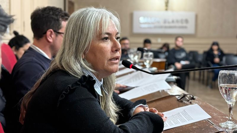 "Mientras Milei destruye el corazón productivo de Campana, su socio Abella sigue corriendo carreras" denunció Garello