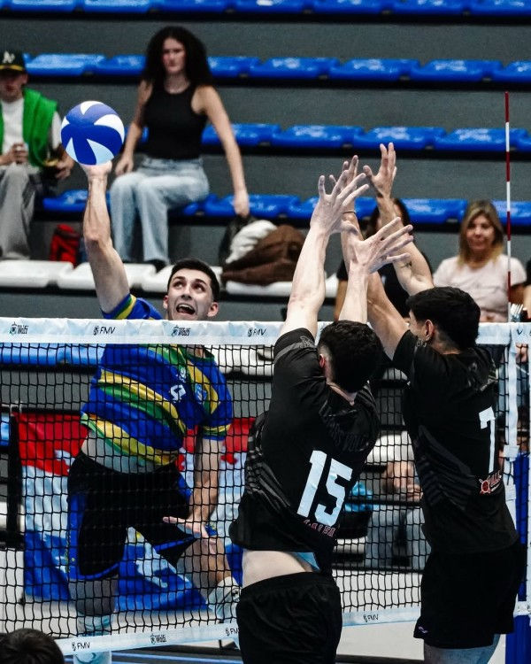 El tricolor cayó ante Lomas de Zamora en su debut en la División de Honor