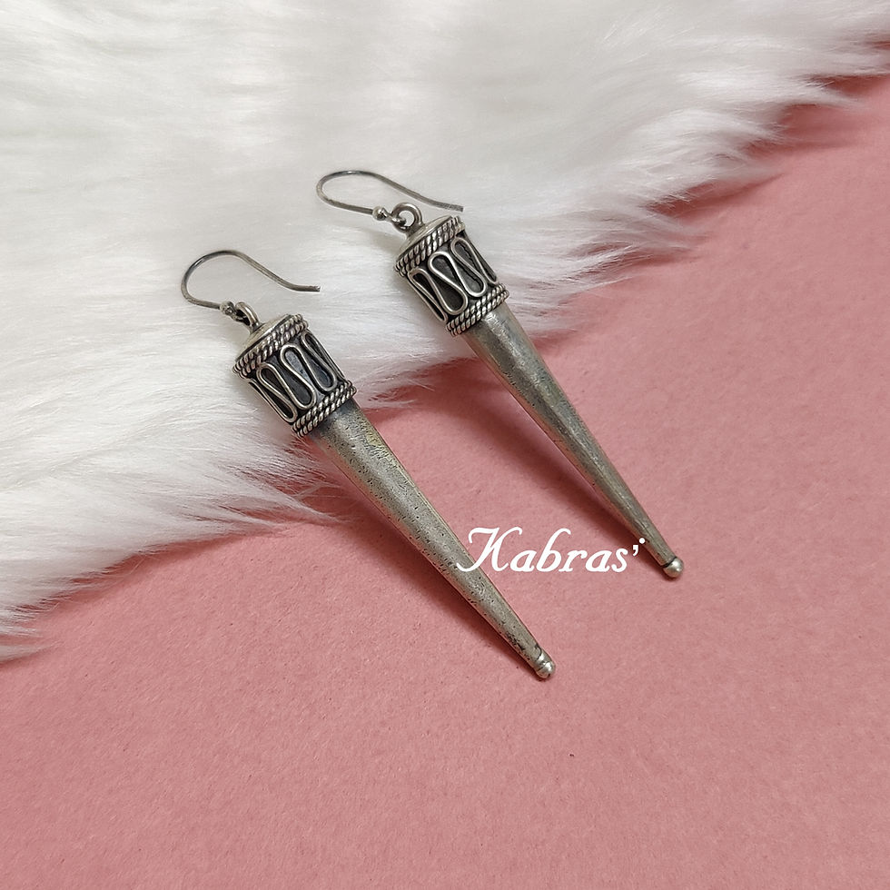 Vintage Teer Dangler