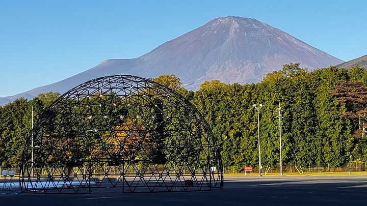 Geodesic Domes in Japan

Geodesic domes in Japan offer eco-friendly, weather-resistant solutions for greenhouses, glamping, and event spaces. These innovative structures combine durability, energy efficiency, and modern design. Perfect for urban and rural projects, geodesic domes are customizable for diverse needs, making them an ideal choice for sustainable and aesthetic architectural solutions in Japan.