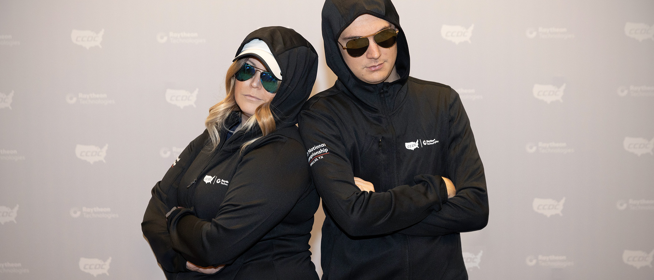 STEP & REPEAT / HOODIES