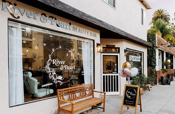 River & Pearl treatment room