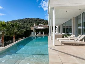 MODERNE VILLA