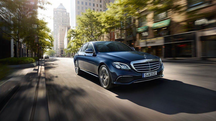 Carro Mercedes Benz E200