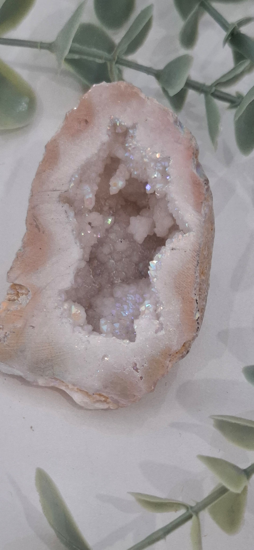 Thumbnail: Quartz small geode