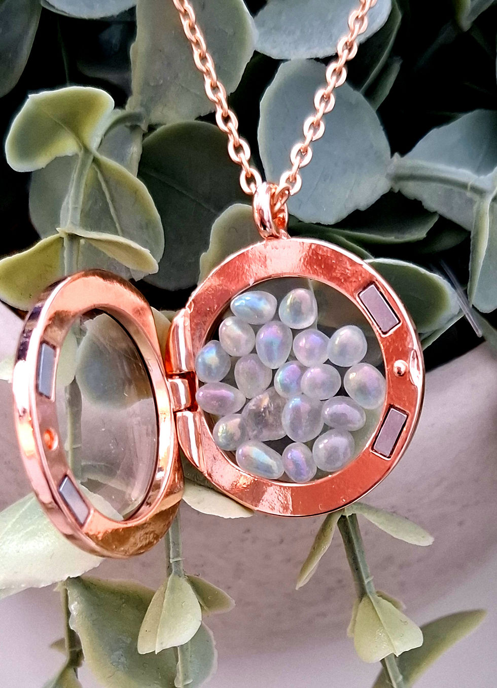 Thumbnail: Rose gold plated  gemstone, glass locket