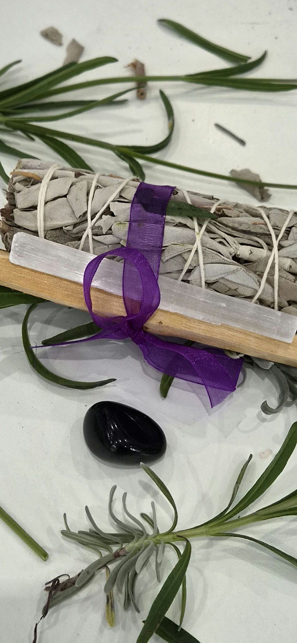 Thumbnail: Cleanse & Protect sage & palo santo bundle sets