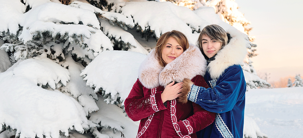 Tiffany-and-M-snow.png
