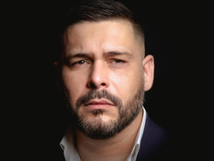 A Pride és Szodoma. Ízelítő Ábrahám Róbert 2.0 fészes bejegyzéseiből
