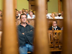 Évtizedes vesszőfutás után kegyelem (Ágoston Balázs írása a Demokratának)