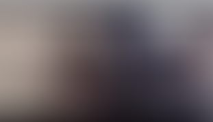 Így fogadják az ausztrál őslakosok a hatóság embereit, akik erővel próbálják beadni az 💉-t