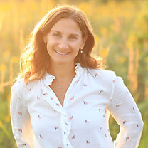Julie Freeman
Executive Director/Mindfulness Facilitator