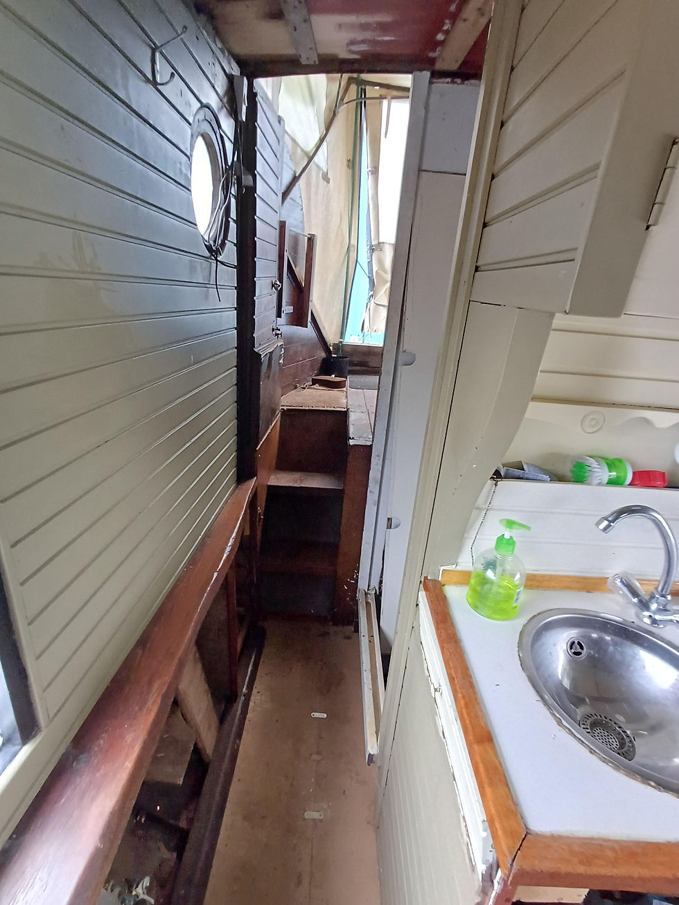Thumbnail: Dutch Barge Conversion / Liveaboard Project - "Bailey Boo" 