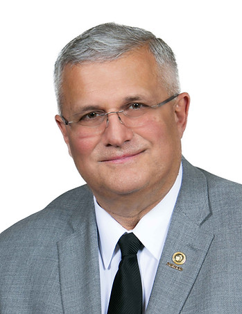 Dr. Daugherty headshot - Mervin Daugherty.jpg