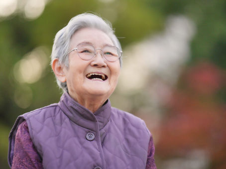 終活に取り組む女性