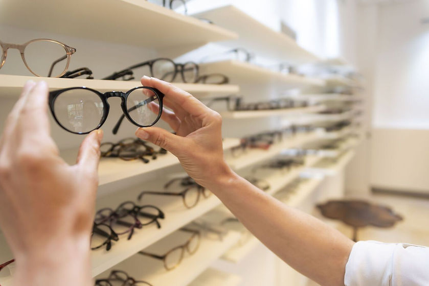 les-opticiens-pourraient-etre-autorises-