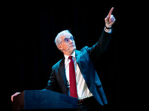 Støre med klar beskjed til bensinstasjonene: – De må gjøre sitt