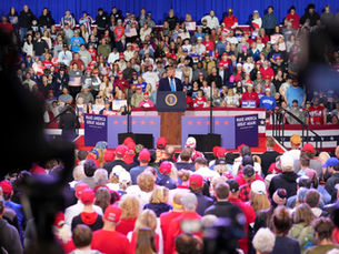 Rekordlav oppslutning for Trump