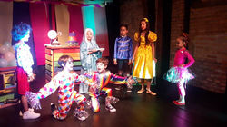 Peça - Clarissa e a Magia da Leitura