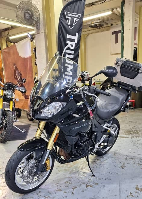 Miniatura: Triumph Tiger 1050