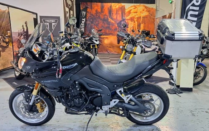 Miniatura: Triumph Tiger 1050