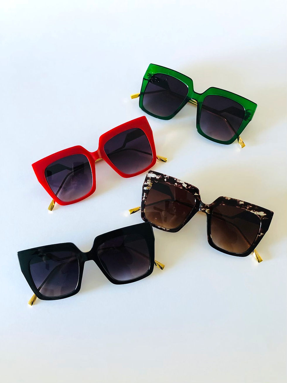 Thumbnail: "Hollywoodn't"Oversized Squared Cat Eye Sunglasses