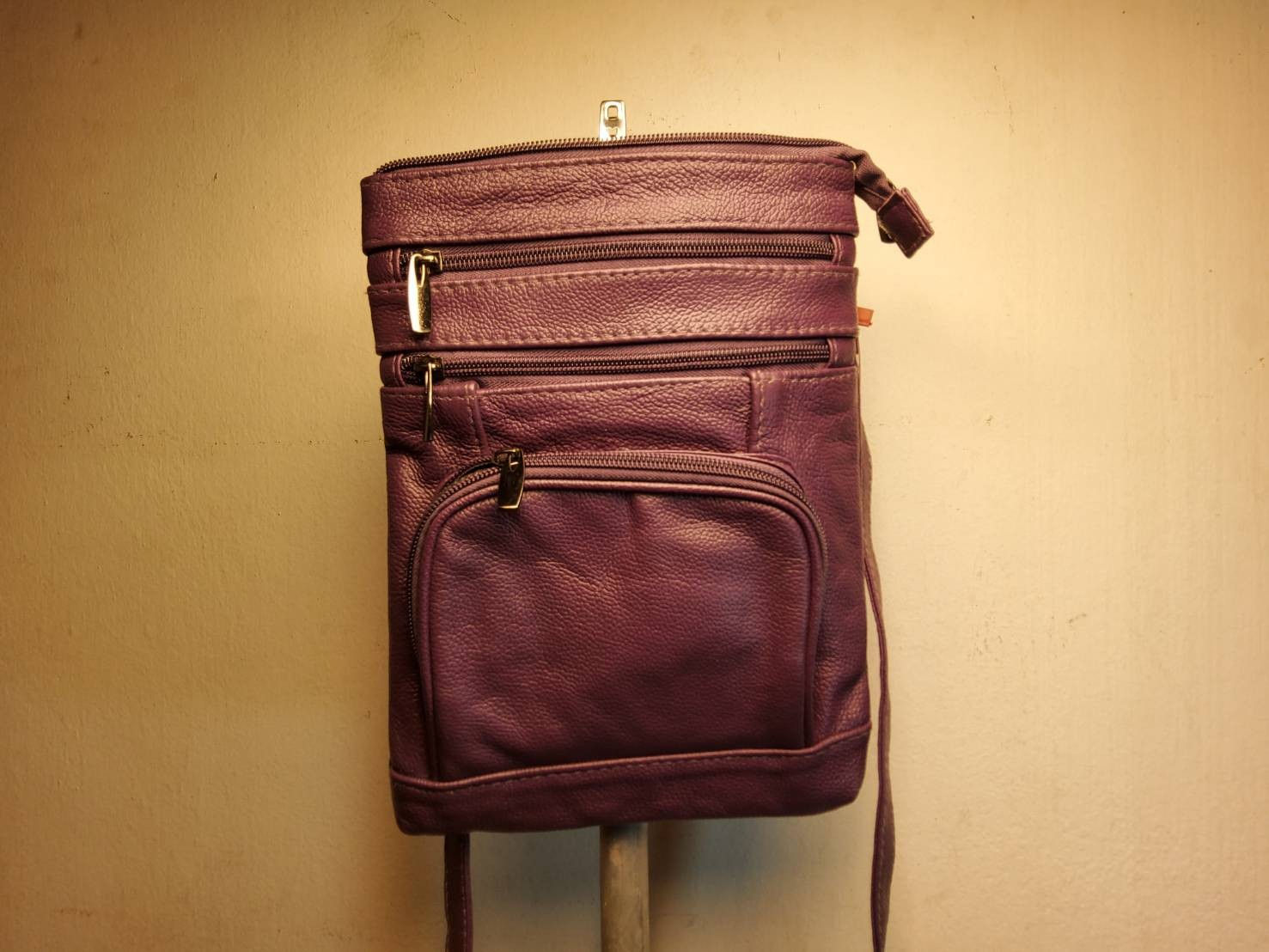 กระเป๋าสะพาย