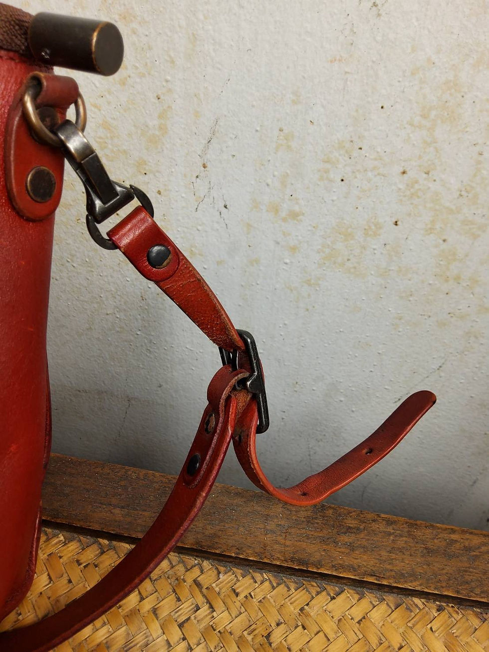 ภาพขนาดย่อ: กระเป๋าถือสะพายหนังแท้วิลเทจ