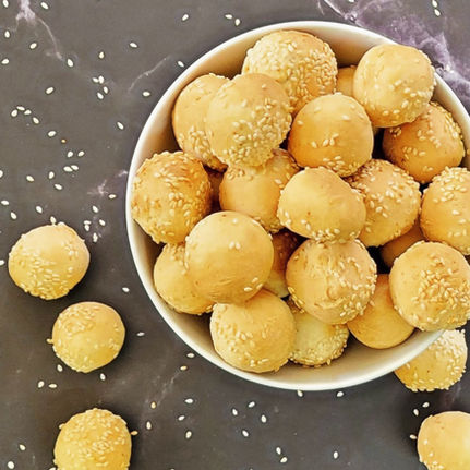 בית לזית - לחמניות קטנות עם זית בפנים