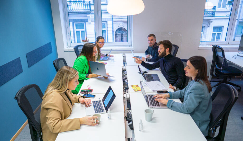 Topos Avenue Louise 367, espace de coworking bureau privatif.jpg