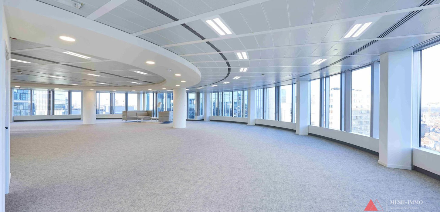 Bureaux équipés et divisibles à Botanic Tower, Bruxelles