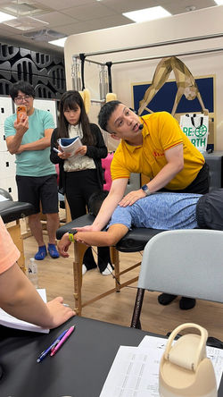 36鄭老師講授課程