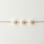Minimalist Pearl Choker