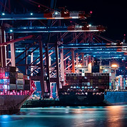 hamburg-6849995_1280.jpg