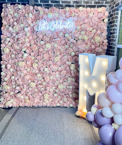 8x8 Flower Wall Backdrop with neon sign | bubblelloon